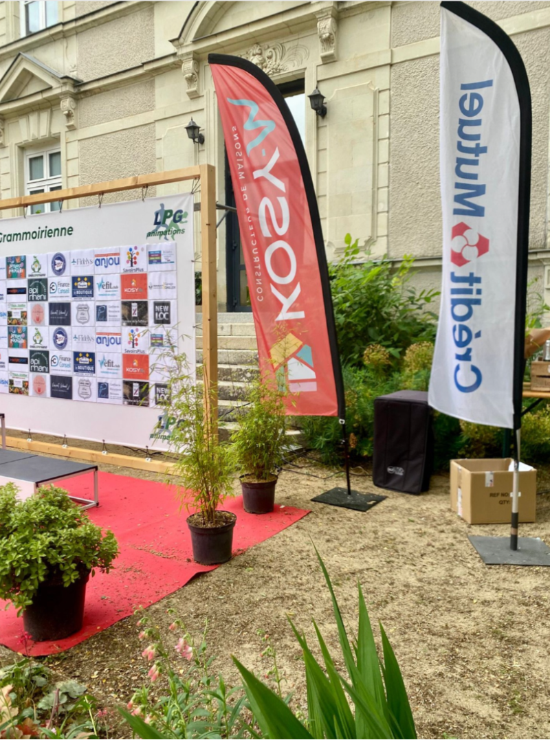 KOSY-M s’associe à La Grammoirienne 2025 au Plessis-Grammoire. Un partenariat local qui reflète nos valeurs : engagement, dépassement de soi et contribution à la vie associative. KOSY-M s’associe à La Grammoirienne 2025 au Plessis-Grammoire. Un partenariat local qui reflète nos valeurs : engagement, dépassement de soi et contribution à la vie associative.