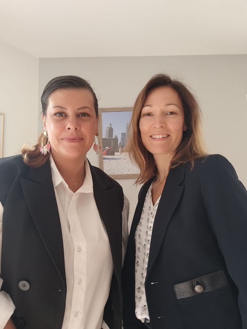 Julie et Charlène, conseillères KOSY-M, reviennent plus motivées que jamais pour transformer vos projets de maison en réalité. Découvrez pourquoi la rentrée est le moment idéal pour concrétiser vos envies de construction.